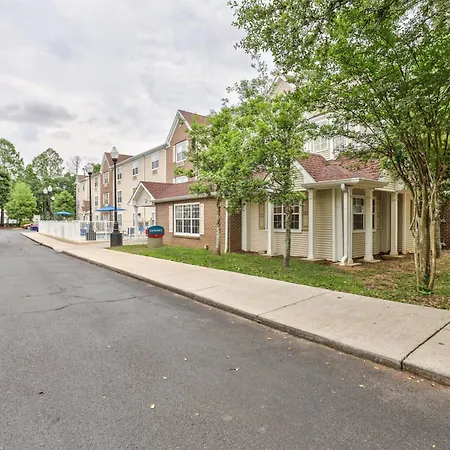 Mainstay Suites