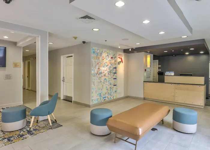 Hotel Mainstay 4*