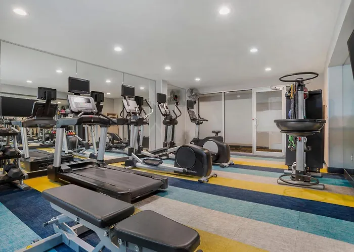 Mainstay Hotel 4*