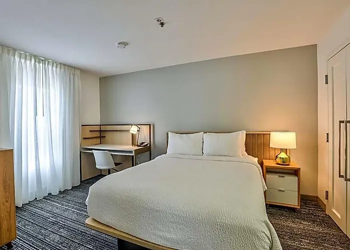 Hotel Mainstay